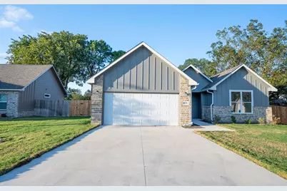 129 Callie Street, Smithville, TX 78957 - Photo 1