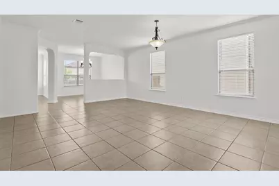 1635 Bayland Street, Round Rock, TX 78664 - Photo 4