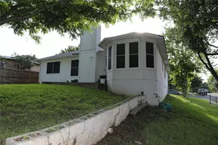 4901 Birch Creek Rd, Austin, TX 78744 - Photo 8