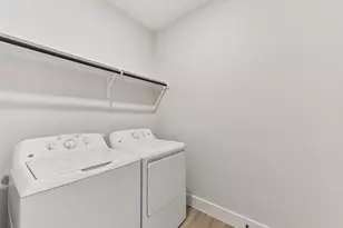 9311 Curious Squirrel St, Austin, TX 78744 - Photo 20