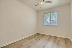 102 Osage Ct, Georgetown, TX 78626 - Photo 26