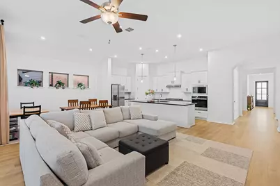 309 Hollister Drive, Liberty Hill, TX 78642 - Photo 4