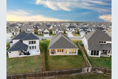 309 Hollister Drive, Liberty Hill, TX 78642 - Photo 26