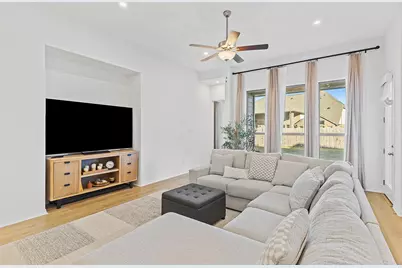 309 Hollister Drive, Liberty Hill, TX 78642 - Photo 10