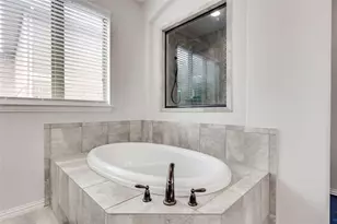 204 Lady Bird Ln, Georgetown, TX 78628 - Photo 20