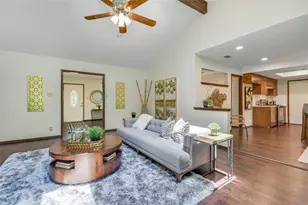 11012 Alhambra Dr, Austin, TX 78759 - Photo 8