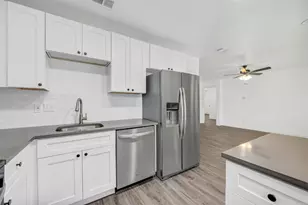 6506 King George Dr, Austin, TX 78745 - Photo 18