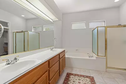 110 Persimmon Lane, Georgetown, TX 78633 - Photo 16