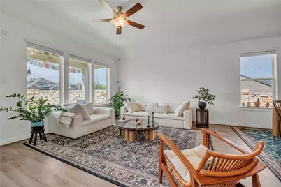 187 Alicante Lane, Liberty Hill, TX 78642 - Photo 4