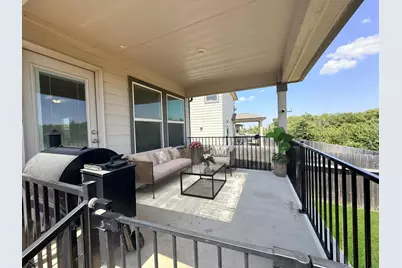 320 Katie Elder Drive, Jarrell, TX 76537 - Photo 14