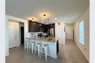 320 Katie Elder Drive, Jarrell, TX 76537 - Photo 2