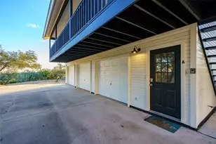 20811 Hamilton Pool Rd, Dripping Springs, TX 78620 - Photo 16