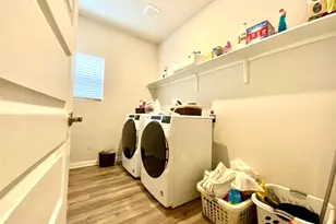 246 El Capitan Loop, Dripping Springs, TX 78620 - Photo 32