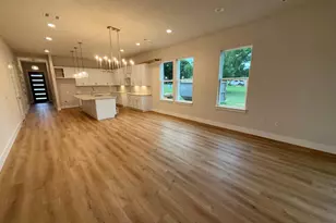 134` Pinehurst St, Meadowlakes, TX 78654 - Photo 8