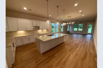 134` Pinehurst Street, Meadowlakes, TX 78654 - Photo 4