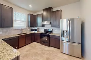 906 Screech Owl Dr, Pflugerville, TX 78660 - Photo 4