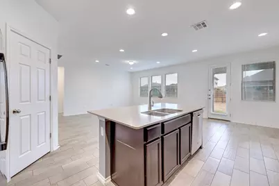307 Simmental Loop, Hutto, TX 78634 - Photo 8