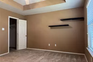 1900 Scofield Ridge Pkwy, Austin, TX 78727 - Photo 4