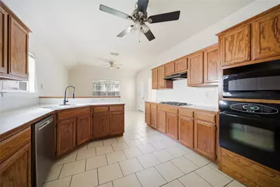 1014 Pine Creek Drive, Pflugerville, TX 78660 - Photo 8