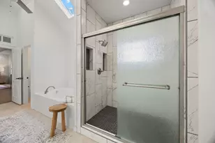 10502 Grand Oak Dr, Austin, TX 78750 - Photo 20