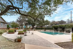 1904 Cleese Dr, Austin, TX 78741 - Photo 32