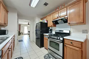1837 Friars Tale Ln, Austin, TX 78748 - Photo 8