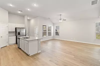 162 Gunner Road, Buda, TX 78610 - Photo 6