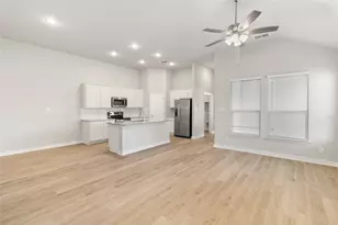 162 Gunner Rd, Buda, TX 78610 - Photo 4