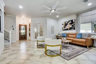 5605 Creek Meadows Cove, Austin, TX 78731 - Photo 6