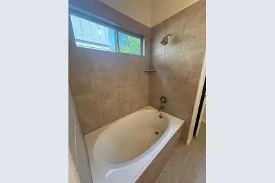 907 Sleepy Dell Lane, Austin, TX 78748 - Photo 16