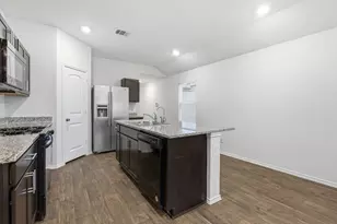 198 Andover Ln, Kyle, TX 78640 - Photo 6