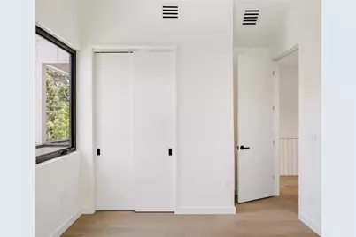 2206 Holly Street #2, Austin, TX 78702 - Photo 16