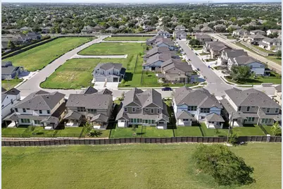 2206B Cornfield Drive, Pflugerville, TX 78660 - Photo 36