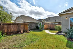 518 Stonewood Ln, Buda, TX 78610 - Photo 26