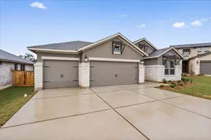140 Scenic Hills Cir, Georgetown, TX 78628 - Photo 2