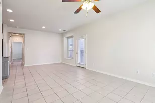 174 Friendship Oak Dr, San Marcos, TX 78666 - Photo 4