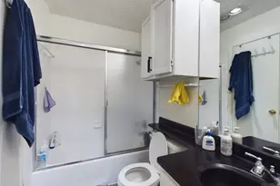 908 Poplar St, Austin, TX 78705 - Photo 6