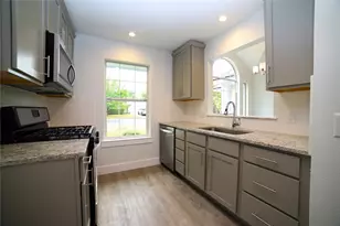 131 Stephen Ct, Kyle, TX 78640 - Photo 2