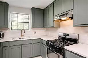 4001 Maplewood Ave, Austin, TX 78722 - Photo 6