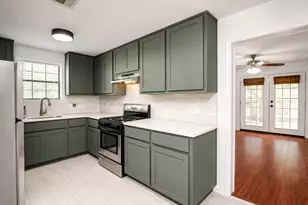 4001 Maplewood Ave, Austin, TX 78722 - Photo 2