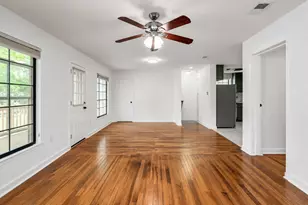 4001 Maplewood Ave, Austin, TX 78722 - Photo 8