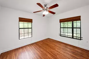 4001 Maplewood Ave, Austin, TX 78722 - Photo 12