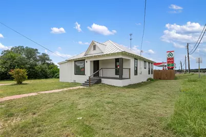 100 W Caskey Street, Florence, TX 76527 - Photo 2