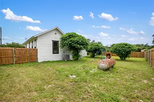 100 W Caskey St, Florence, TX 76527 - Photo 34