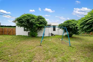 100 W Caskey St, Florence, TX 76527 - Photo 38
