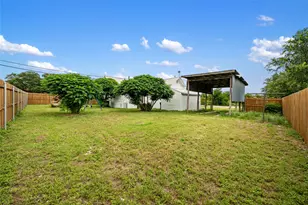 100 W Caskey St, Florence, TX 76527 - Photo 38