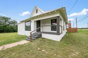 100 W Caskey St, Florence, TX 76527 - Photo 1