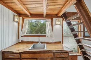 15211 Fitzhugh Rd, Austin, TX 78736 - Photo 4