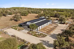 751 Prochnow Rd, Dripping Springs, TX 78620 - Photo 22