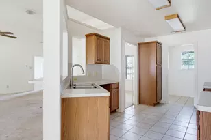 201 River Lake Dr, Kingsland, TX 78639 - Photo 12